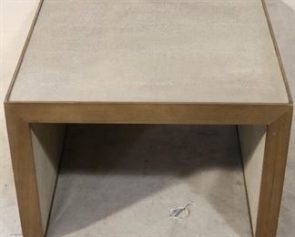 Accent table