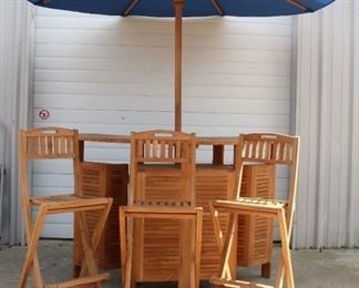 Teak bar with 3 chairs and Umbrella