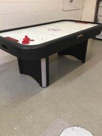 Air Hockey Table