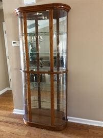 display cabinet with curved glass