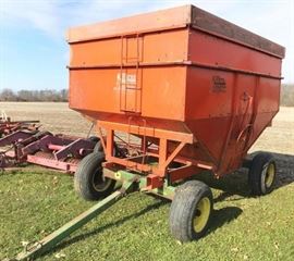 Kill Bros. Model 350 gravity wagon