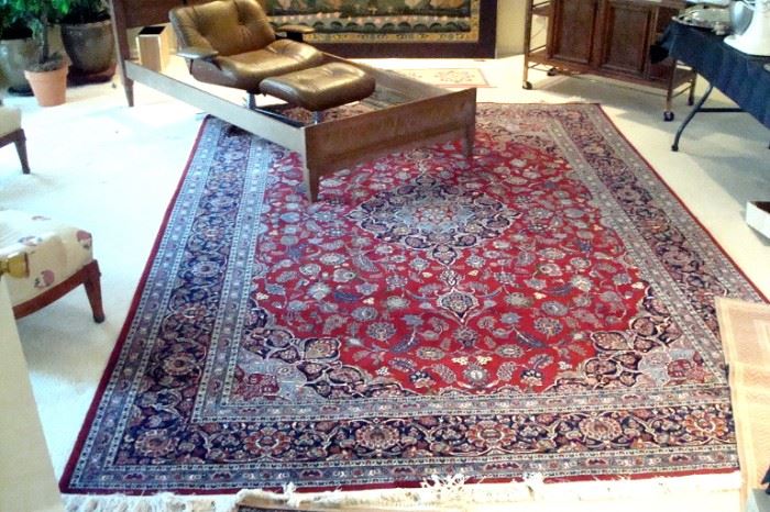 Room size hand knotted oriental rug & youth bed.