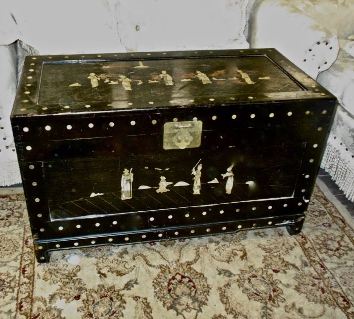 ASIAN LACQUERED CHEST