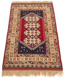 Fine HandKnotted Caucasian Kazak Carpet 