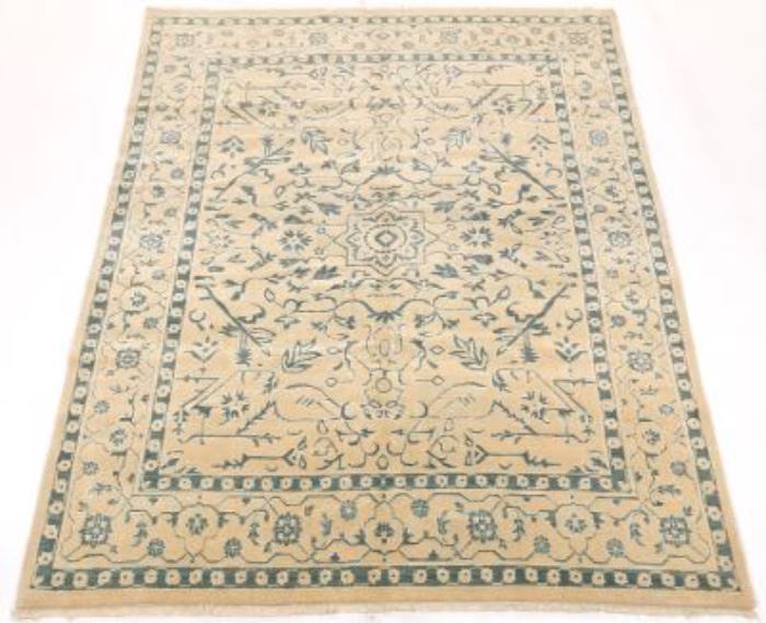 Fine HandKnotted Silk and Wool Tabriz Carpet 