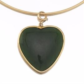 Ladies Gold an Spinach Green Jade Heart Pendant Collar Choker 