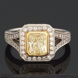 Ladies Gold, Natural Fancy Yellow Diamond and White Diamond Ring 