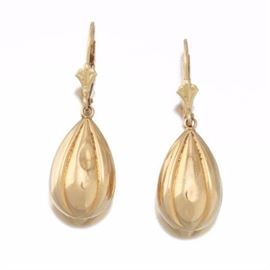 Ladies Pair of Gold Dangle Pear Shape Earrings 