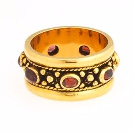 Ladies Victorian Style Gold and Garnet Band 