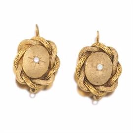 Ladies Vintage Pair of Gold and Diamond Earrings 