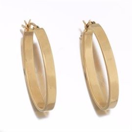 Ladies Vintage Pair of Gold Oval Hoop Earrings 