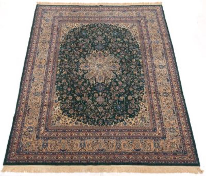 Very Fine HandKnotted Isfahan Carpet 