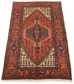 Very Fine HandKnotted Malayer Carpet 
