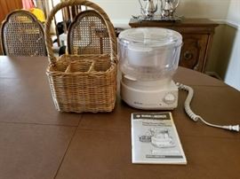 Black Decker Steamer and Silverware Basket