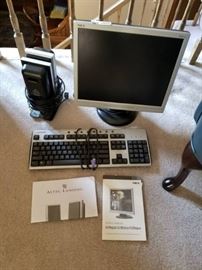 NEC Monitor LCD1712 Compaq Corded Keyboard Altec L ...