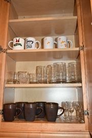 MUGS/GLASSES