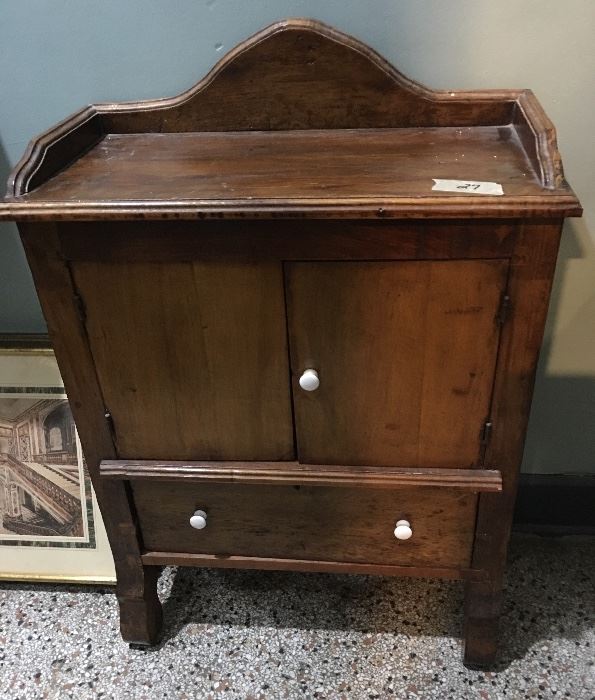 Nice small cabinet