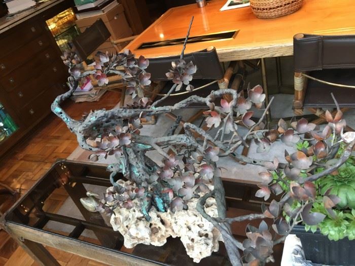 Bonsai tree sculpture