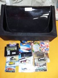 Hot Wheel Bundle Lot w Case