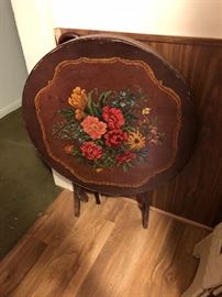 Fold up table.....old