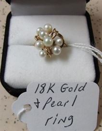 18K Gold & Pearl Ring