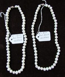 16" - 8 mm Real Pearl Necklaces