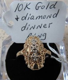 10K Gold & Diamond Dinner Ring