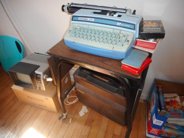 Mid Century Coronet Typewriter