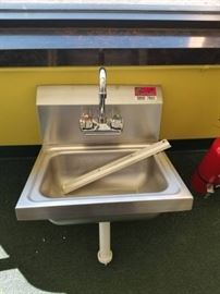 Stainless Sink with Faucet
