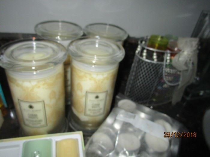 NEW JEWEL CANDLES