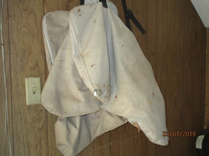 Bags for leaf vacuum