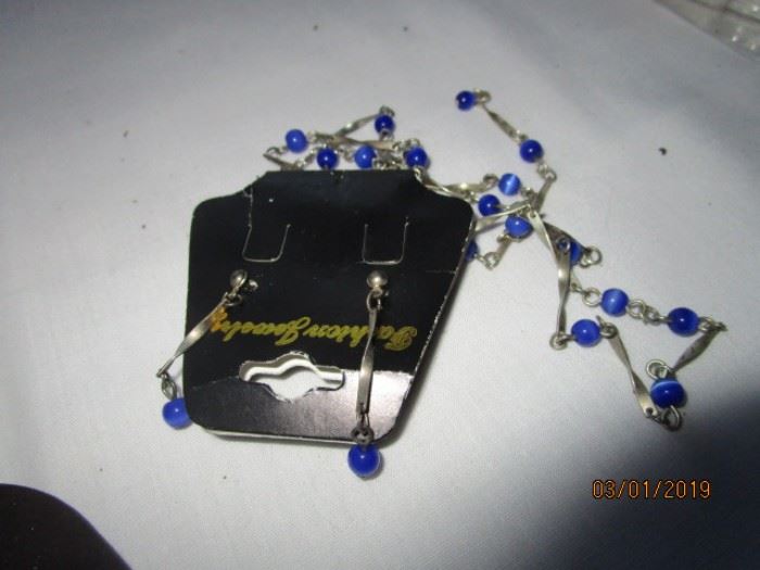 earring and necklace set