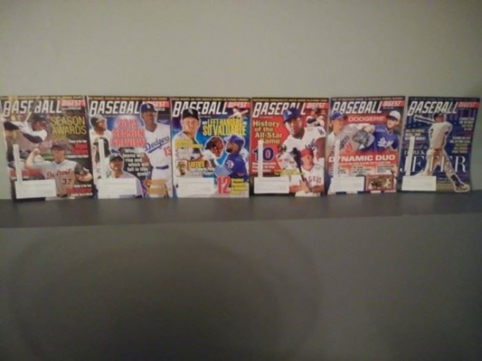 BASEBALL DIGESTS