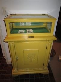 Antique Wurlitzer Jukebox