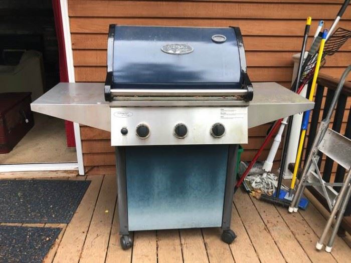 Vermont Casting Outdoor Grill
