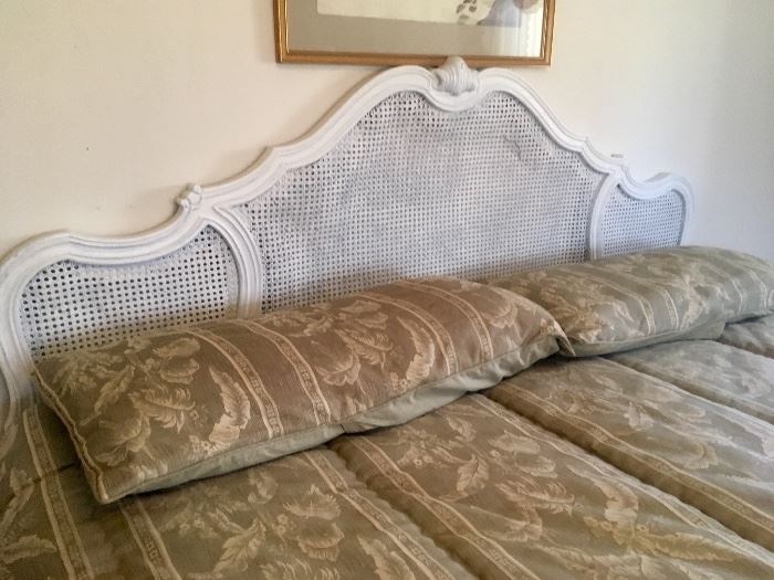 King size bed