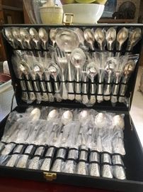 Silverplate set