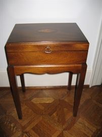 Small box on attached stand
