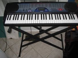 Casio keyboard CTK-471