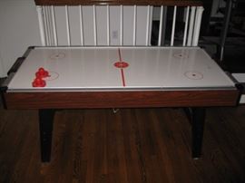 Brunswick Air hockey table in working condition