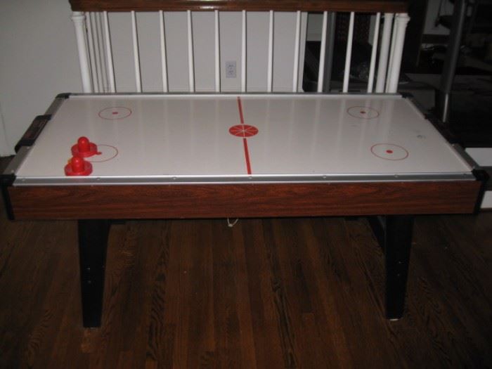 Brunswick Air hockey table in working condition