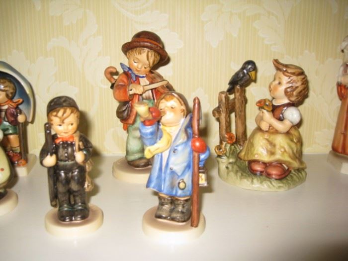 Hummels-chimney sweep, Hear ye, hear ye, Sing with me, Little Fiddler