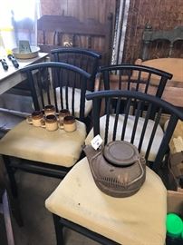 that is one heavy cast iron pot!