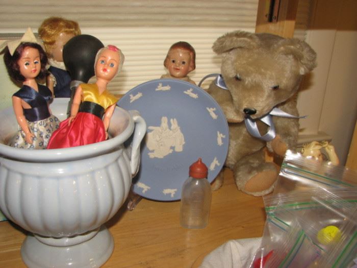 vintage dolls, Steiff bear