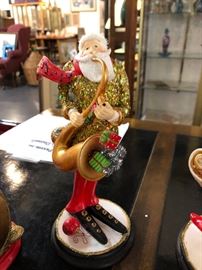 Santa musician