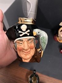 Royal Doulton table lighter