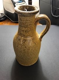 Pottery jug