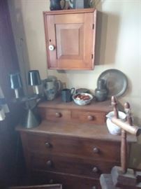 Such nice cabinets! Love the storage