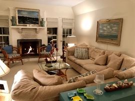 Clean, Casual & Designer 