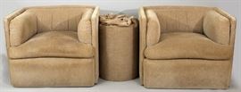 MODERN CUSTOM UPHOLSTERED LOUNGE CHAIRS AND OCCASIONAL TABLE H 27.5" W 36" L 31"  Lot 73